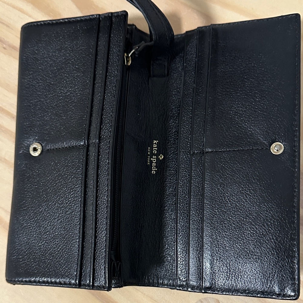Kate Spade Black genuine Leather Wallet/hand purse with bow